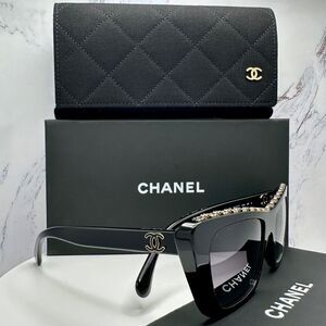 New CHANEL Sunglasses